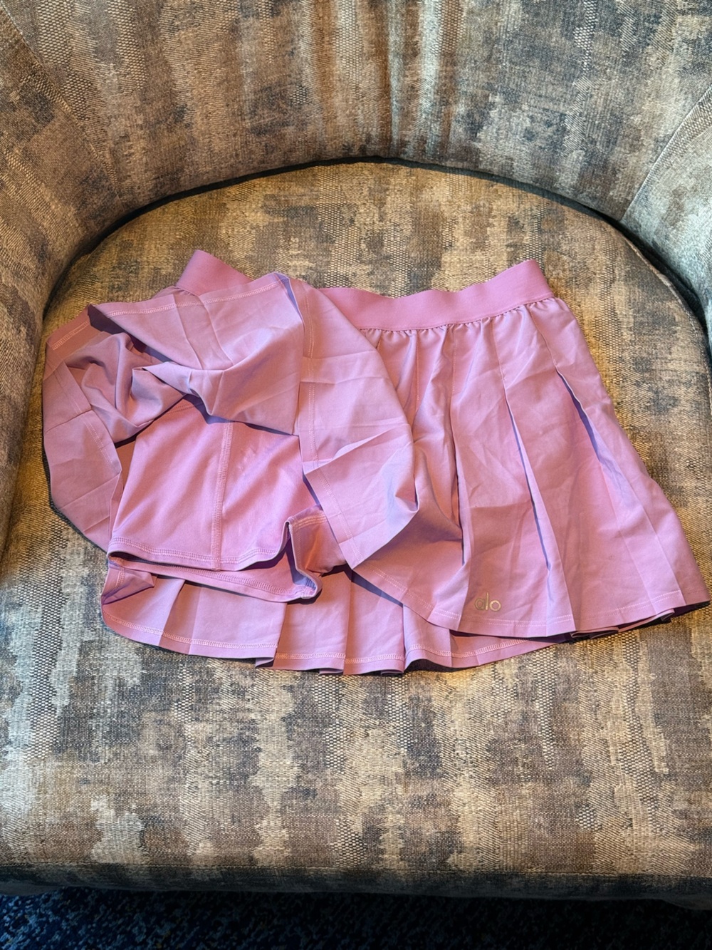ALO Yoga Lilac Pleated Skater Skirt
